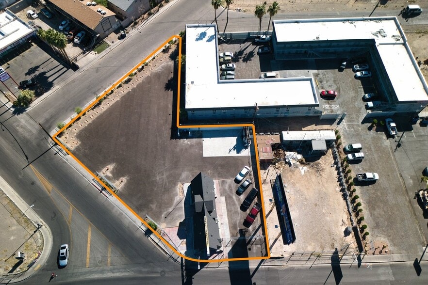 2550 Fremont St, Las Vegas, NV for sale - Building Photo - Image 2 of 27