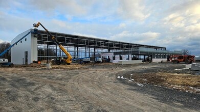 400 International Blvd, Rochester, NY à louer Photo intérieure- Image 1 de 2