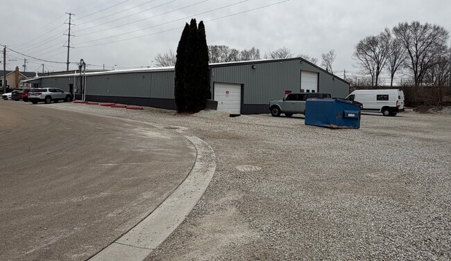 More details for 300 W Joliet St, Ottawa, IL - Industrial for Lease