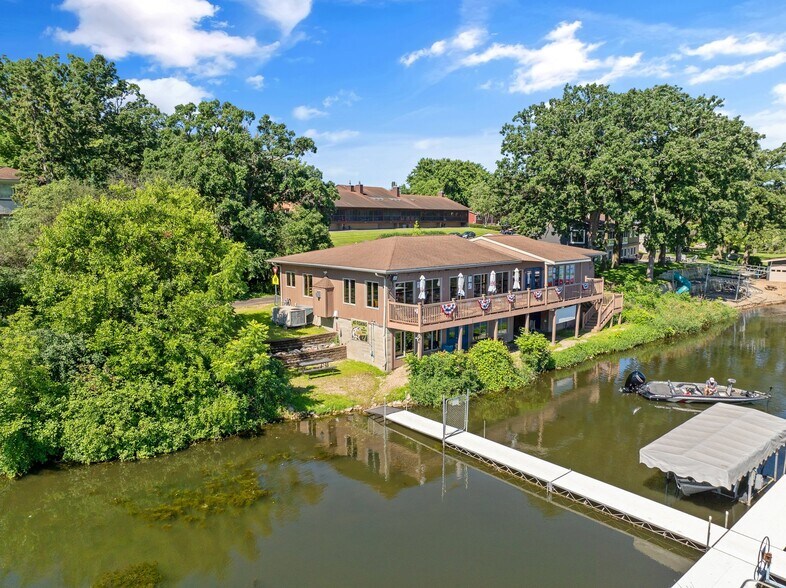 406 9th St NE, Waseca, MN for sale - Building Photo - Image 2 of 22