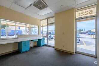 6299 Granbury Rd, Fort Worth, TX for lease Interior Photo- Image 2 of 6