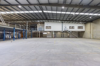 161-165 Rookwood Rd, YAGOONA à louer Photo intérieure- Image 2 de 11