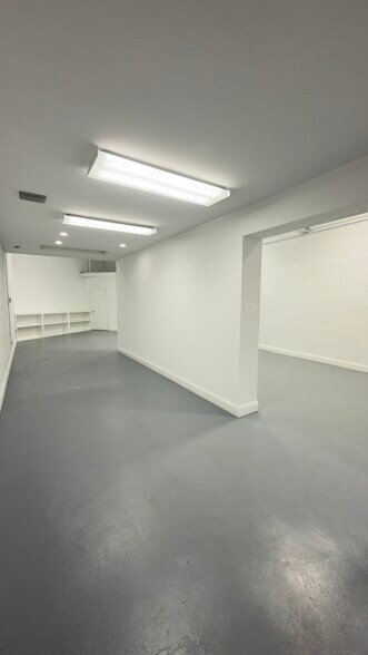 4444 SW 71st Ave, Miami, FL à louer - Photo intérieure - Image 3 de 8