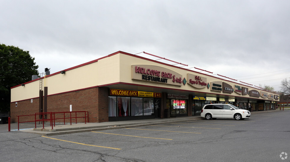 2090 Robertson Rd, Ottawa, ON for lease - Building Photo - Image 3 of 7