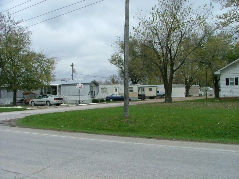1204-1212 S Morley St, Moberly, MO à vendre - Photo du bâtiment - Image 2 de 10
