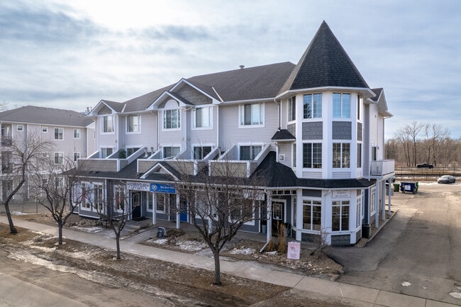 More details for 21 N Railway St, Okotoks, AB - Retail for Lease