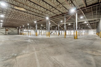 700 Wallrich Av, Cornwall, ON à louer Photo intérieure- Image 1 de 6