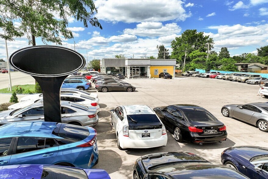 435 E New Circle Rd, Lexington, KY à vendre - Photo du bâtiment - Image 3 de 17