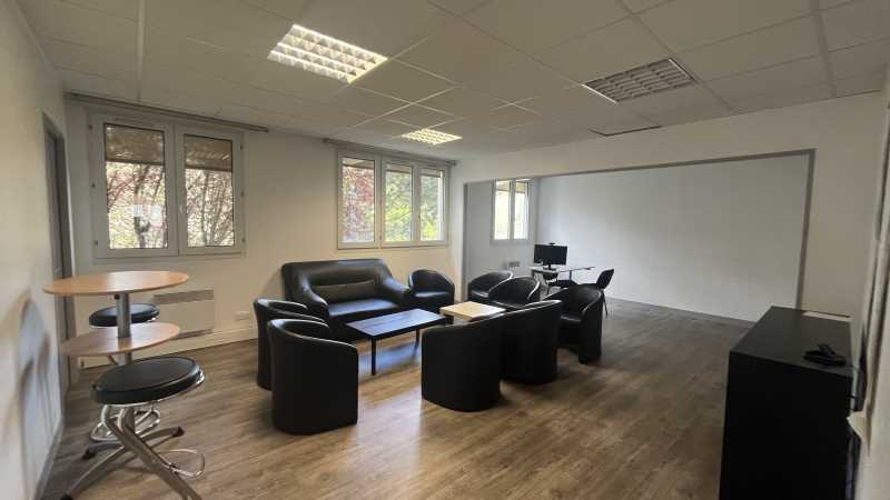 Bureau dans Orléans à vendre - Photo intérieure - Image 3 de 10