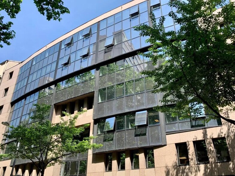 19 Boulevard Eugène Deruelle, Lyon à louer - Photo du bâtiment - Image 1 de 3