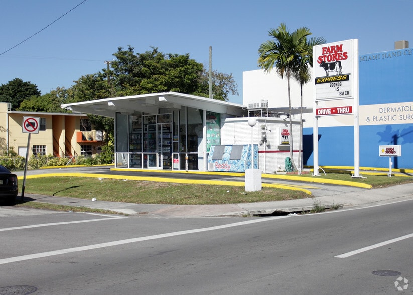 2756 NW 37th Ave, Coconut Grove, FL for sale - Building Photo - Image 3 of 6