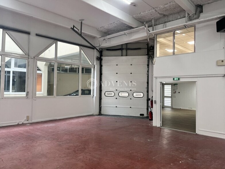 Flex in Aubervilliers for lease - Building Photo - Image 3 of 8