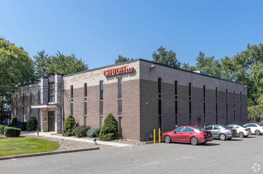 295 Pierson Ave, Edison, NJ for lease - Building Photo - Image 1 of 6
