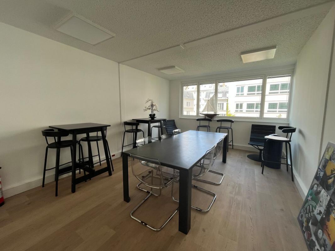 171 Ter Avenue Charles De Gaulle, Neuilly-sur-Seine à louer Photo intérieure- Image 1 de 6