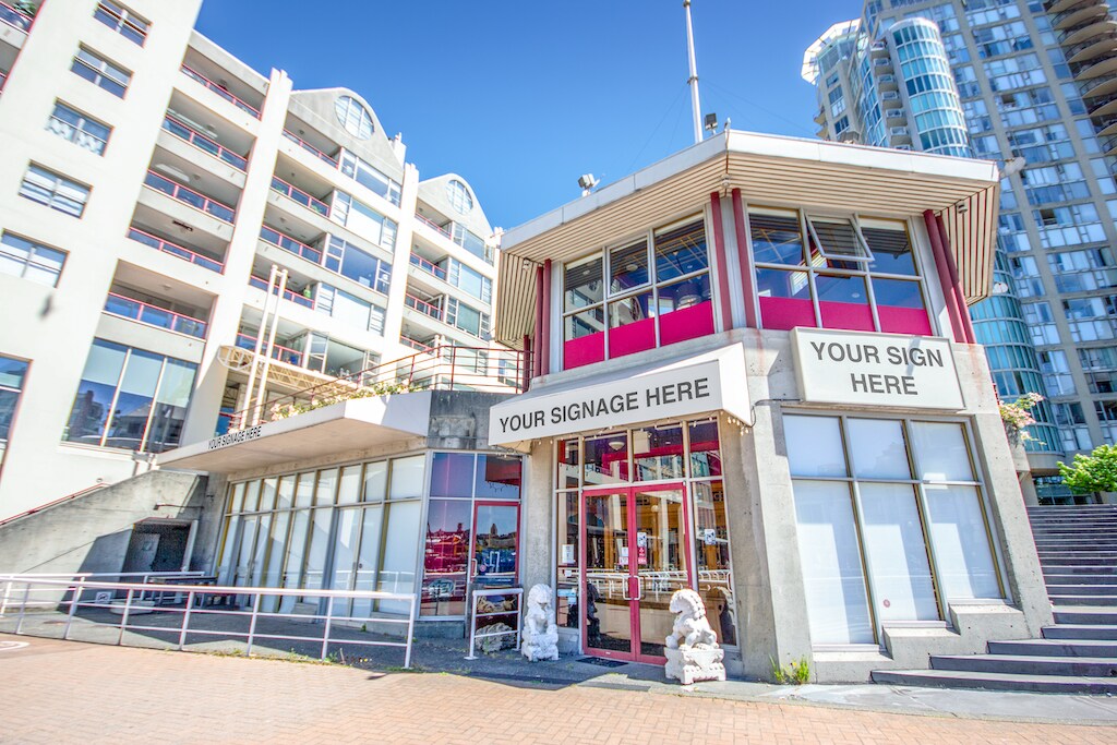 1018 Beach Ave, Vancouver, BC à vendre Photo du bâtiment- Image 1 de 1