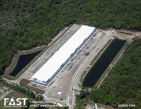 302 Parktowne Blvd, Edgewater, FL à louer Photo intérieure- Image 2 de 4