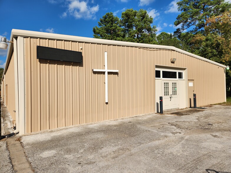 17610 Hufsmith Kohrville Rd, Tomball, TX for lease - Building Photo - Image 3 of 32