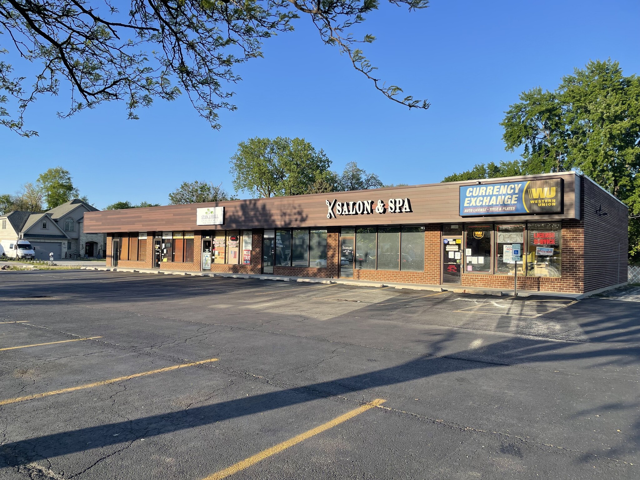9901-9911 S Roberts Rd, Palos Hills, IL for lease Primary Photo- Image 1 of 2