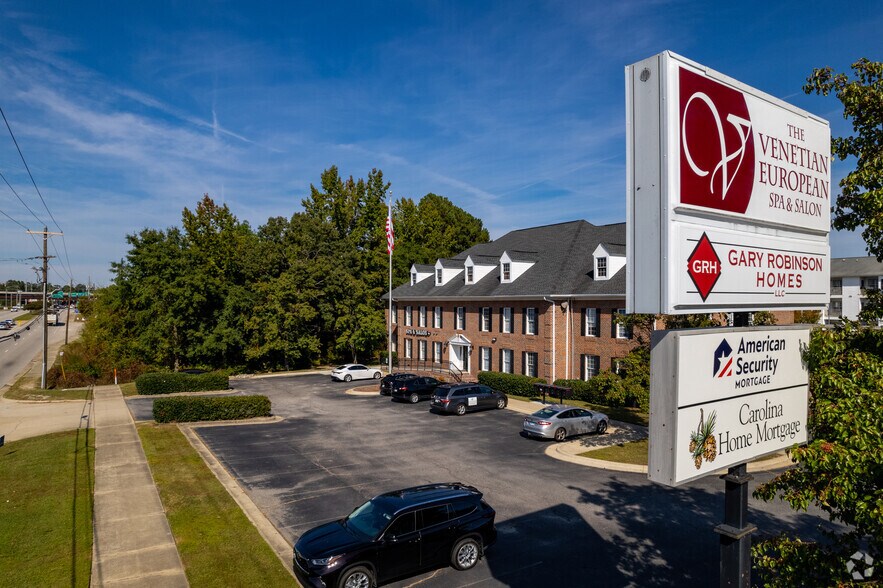 6200 Ramsey St, Fayetteville, NC à louer - Photo du bâtiment - Image 2 de 12