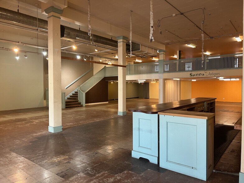 119 Petaluma Blvd, Petaluma, CA à vendre - Photo intérieure - Image 3 de 11