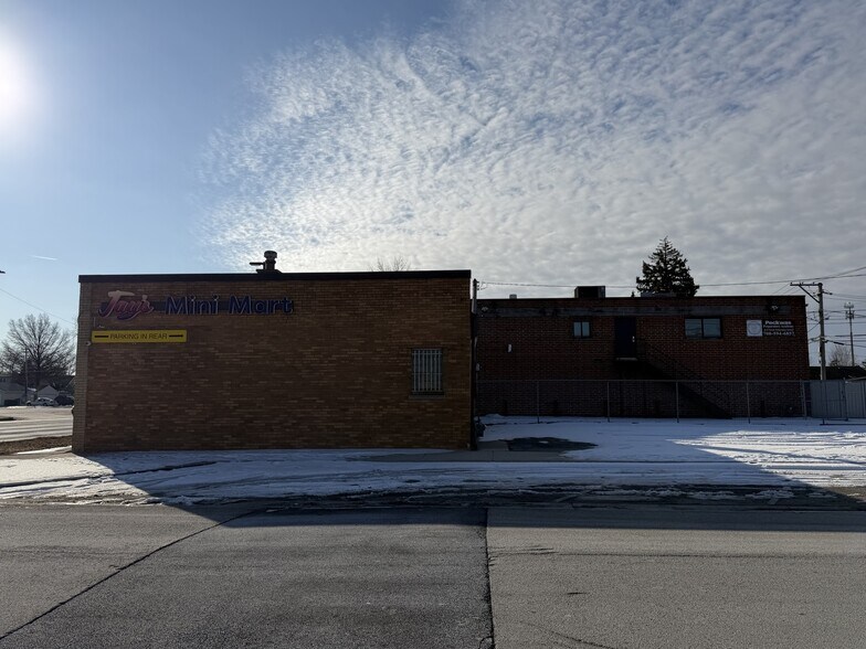 5712 S Harlem Ave, Summit Argo, IL à vendre - Photo du bâtiment - Image 2 de 5