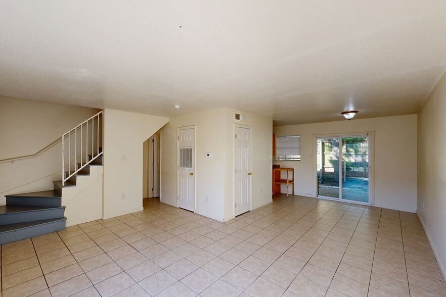 1718 Boulevard De Province, Baton Rouge, LA for sale - Matterport 3D Scan - Image 3 of 24