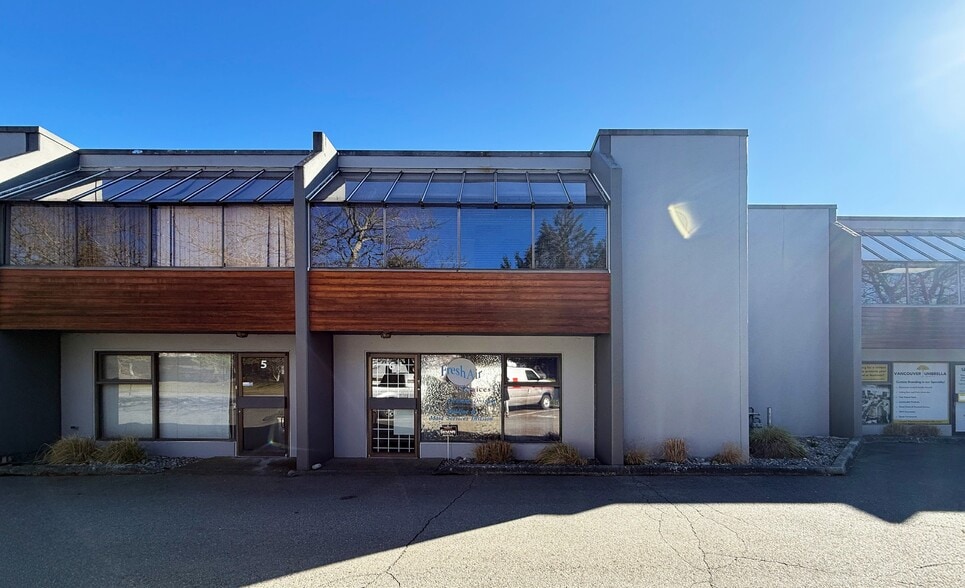 12240 Horseshoe Way, Richmond, BC for sale - Primary Photo - Image 1 of 4