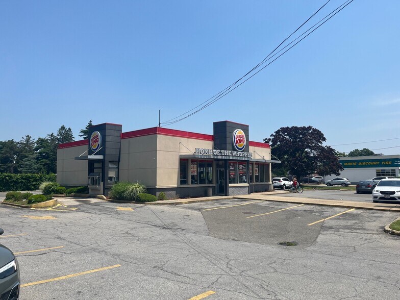 340 Hempstead Tpke, West Hempstead, NY for sale - Building Photo - Image 2 of 6