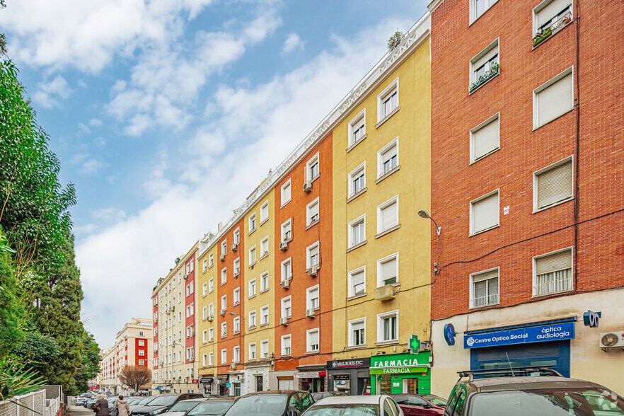 Commerce de détail dans Madrid, Madrid à louer - Photo principale - Image 1 de 2