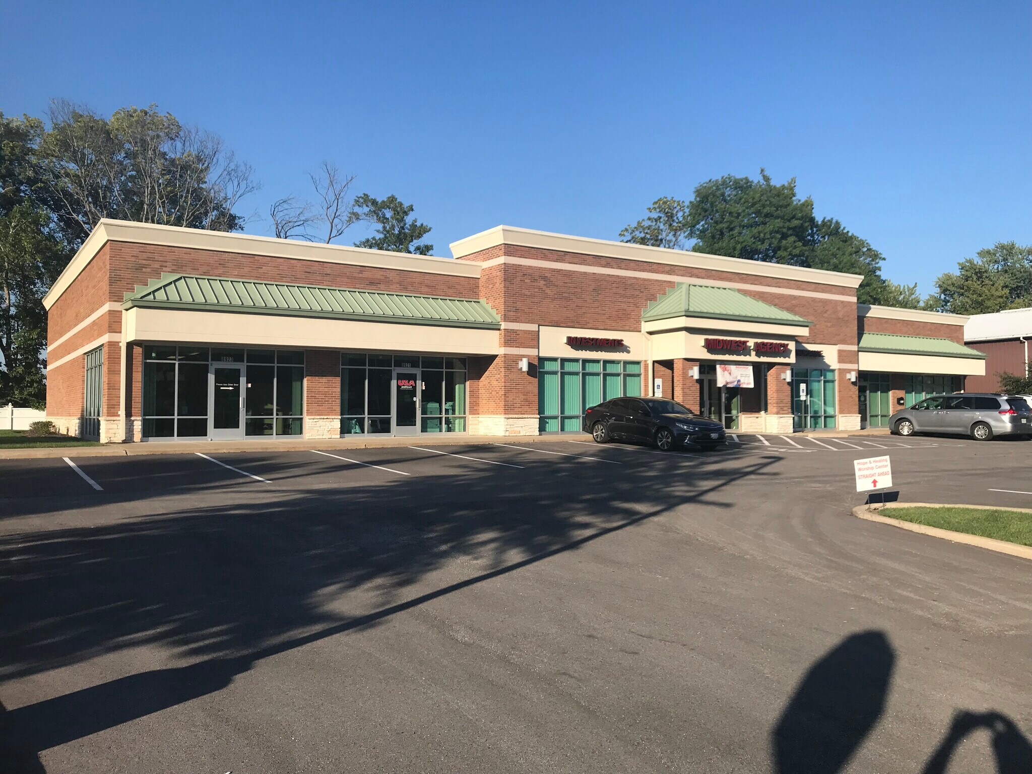 8913-8923 Veterans Memorial Pky, O'Fallon, MO à louer Photo du bâtiment- Image 1 de 15