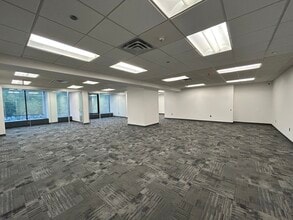 1 Blue Hill Plz, Pearl River, NY for lease Interior Photo- Image 1 of 8