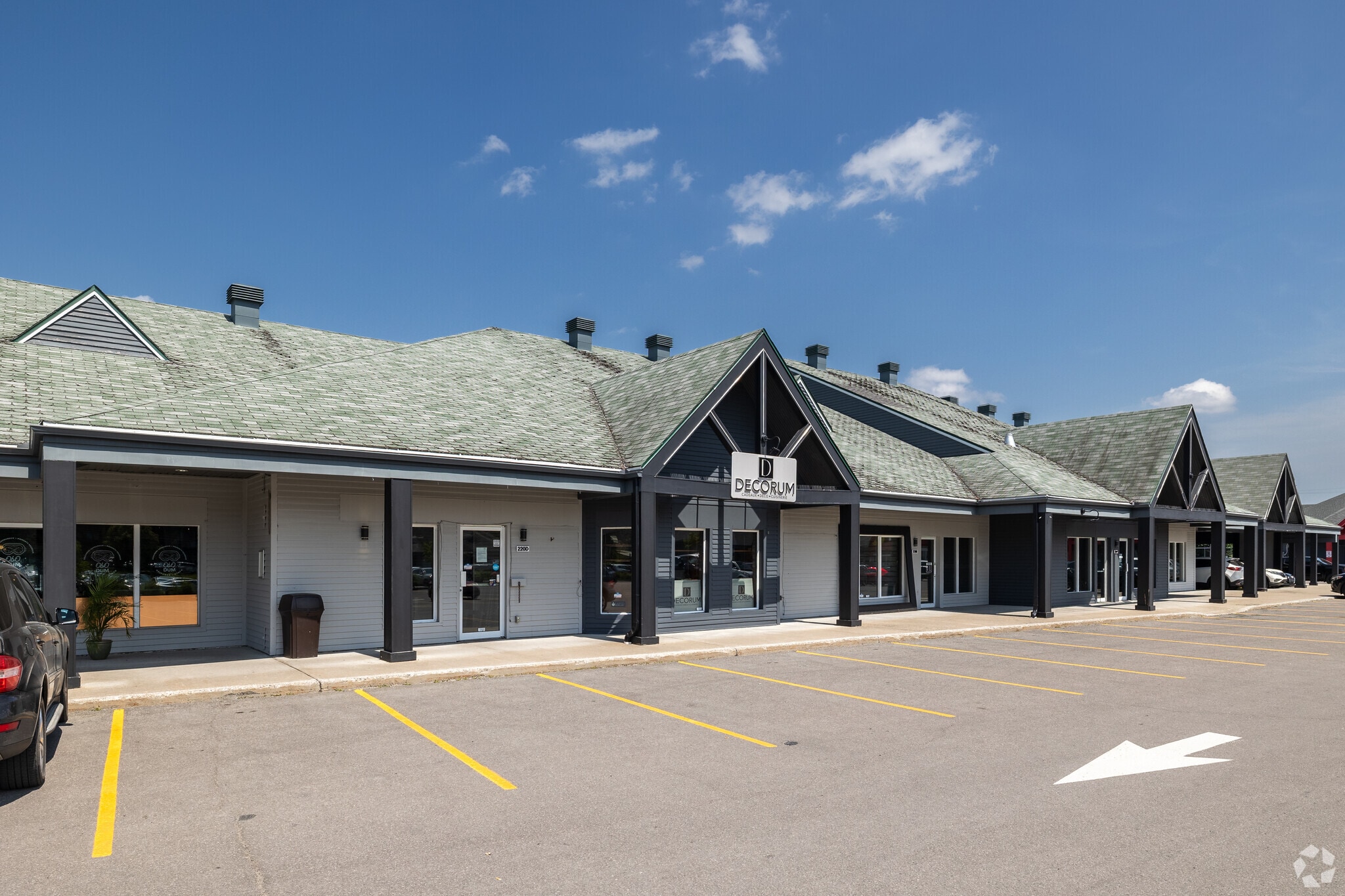 220D Ch Du Lac-Millette, Saint-Sauveur, QC à louer Photo du bâtiment- Image 1 de 4