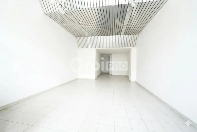 Immeuble residentiel dans Villeurbanne à vendre Photo intérieure- Image 1 de 8