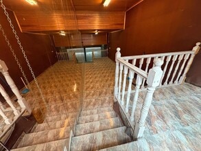 Commerce de détail dans Santa Coloma de Gramenet, Barcelona à louer Photo intérieure- Image 2 de 4