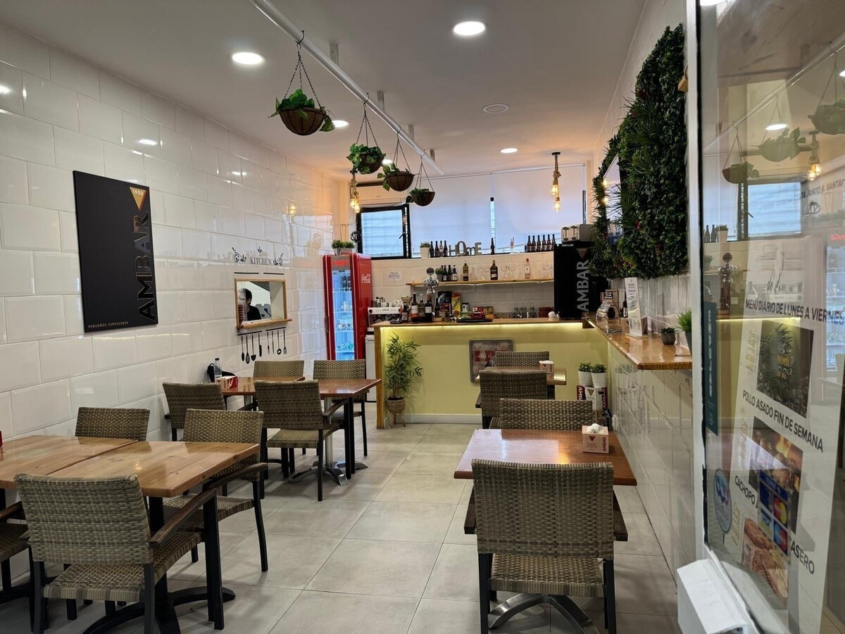 Las Rozas de Madrid, MAD 28290 - Unit Res - - Interior Photo - Image 2 of 9