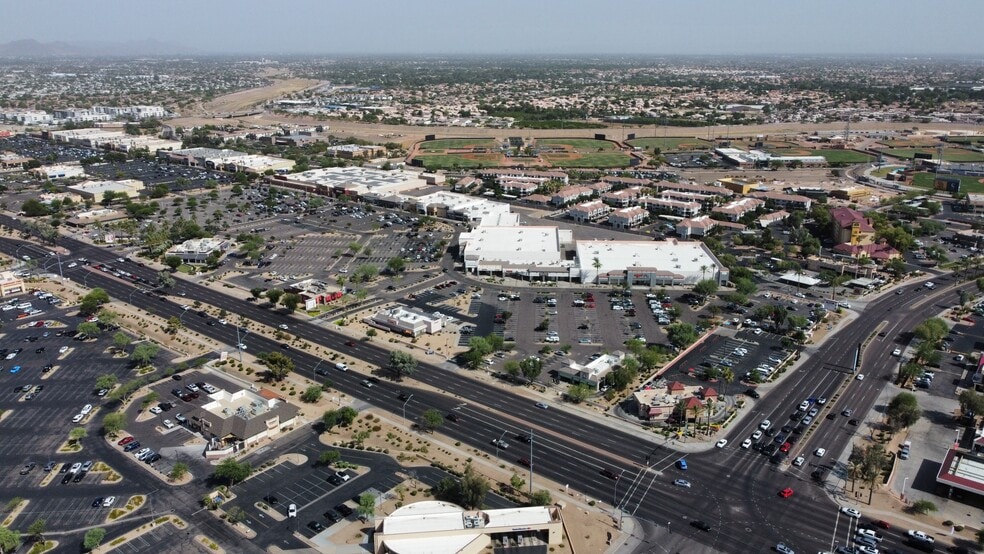 8055 W Bell Rd, Peoria, AZ for lease - Building Photo - Image 3 of 19