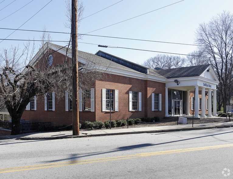 1700 SE Lakewood Ave, Atlanta, GA à louer - Photo du bâtiment - Image 2 de 2