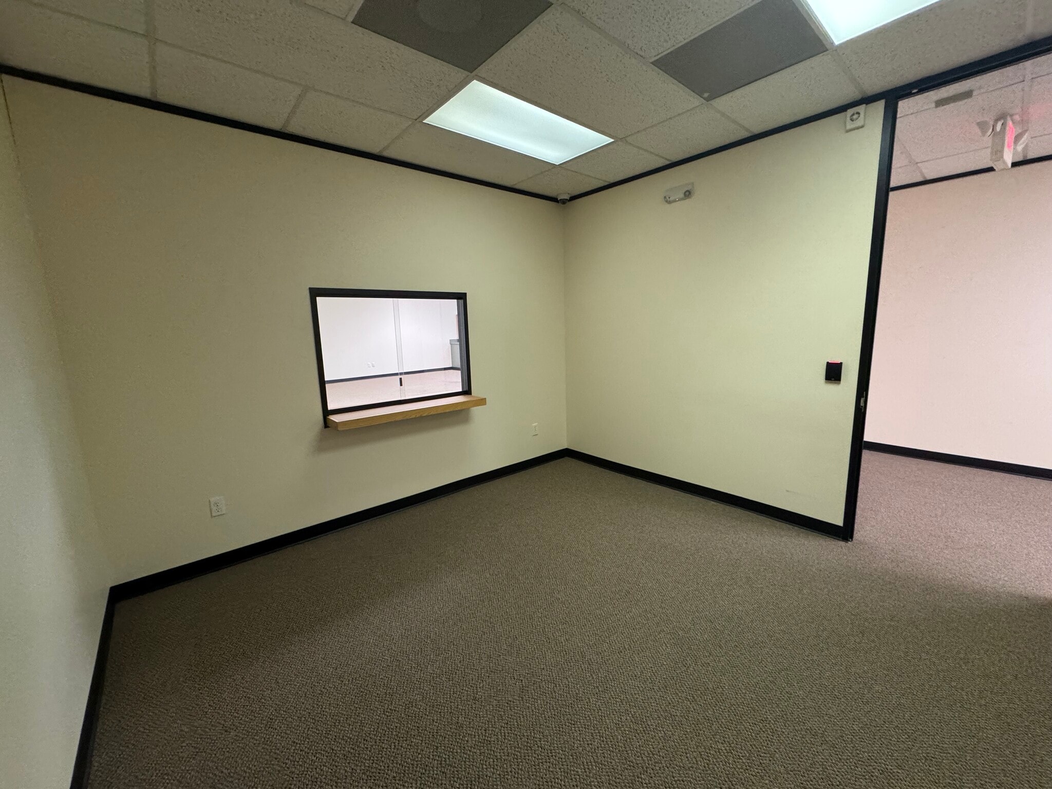 1880 S Dairy Ashford Rd, Houston, TX for lease Interior Photo- Image 1 of 6