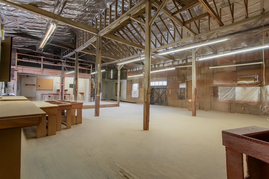 1500 3rd Avenue North, Nashville, TN à louer - Photo du bâtiment - Image 3 de 6