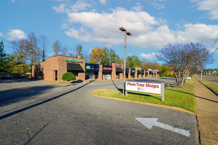 5798-5822 Winchester Rd, Memphis, TN à louer - Photo du bâtiment - Image 3 de 15