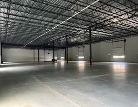 7869 Dorsey Run Rd, Jessup, MD à louer Photo intérieure- Image 1 de 1