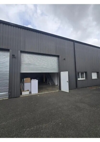 Flex dans Eysines à louer - Photo du bâtiment - Image 2 de 4