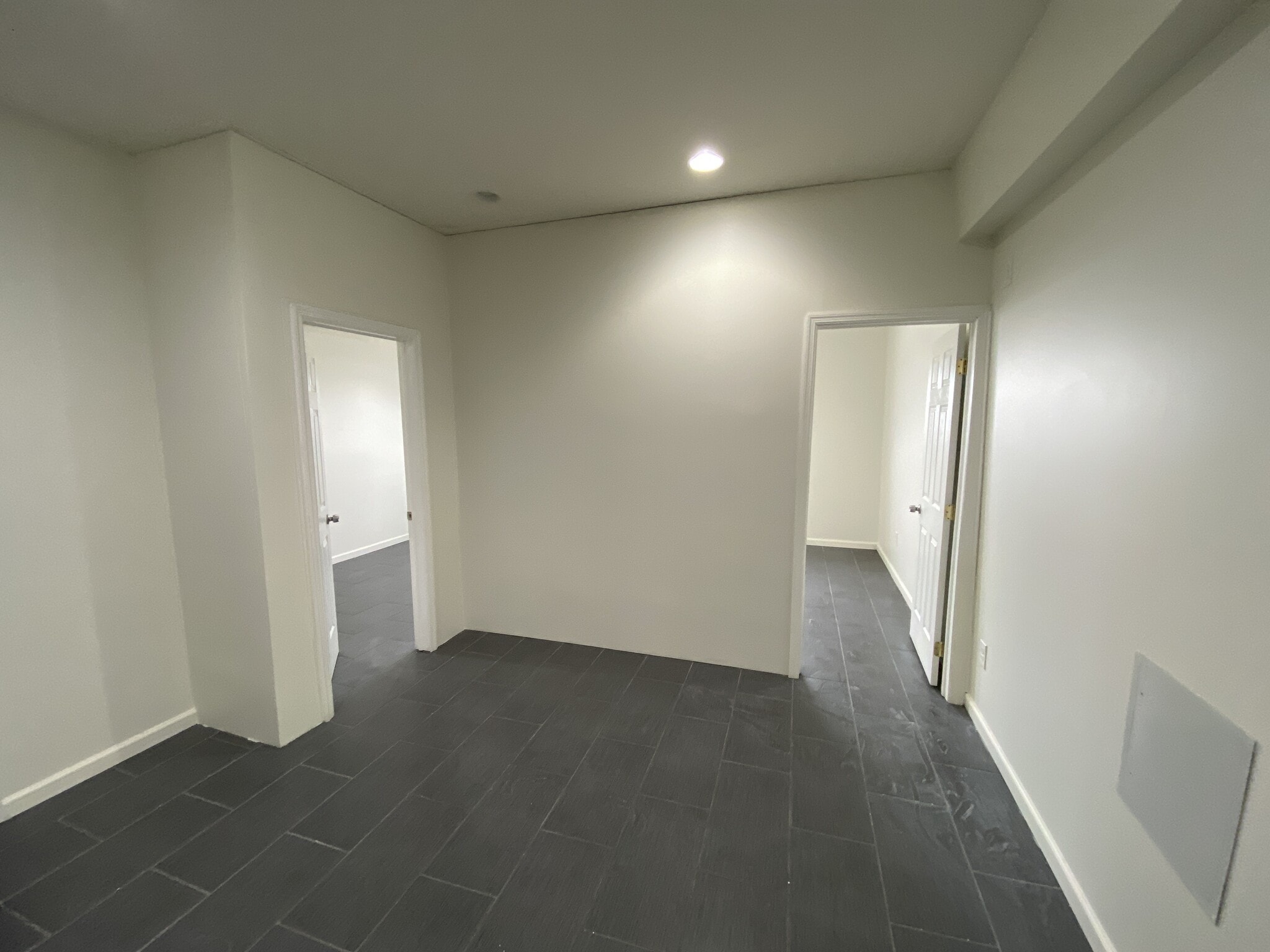 42-48 Norfolk St, Newark, NJ for lease Interior Photo- Image 1 of 2