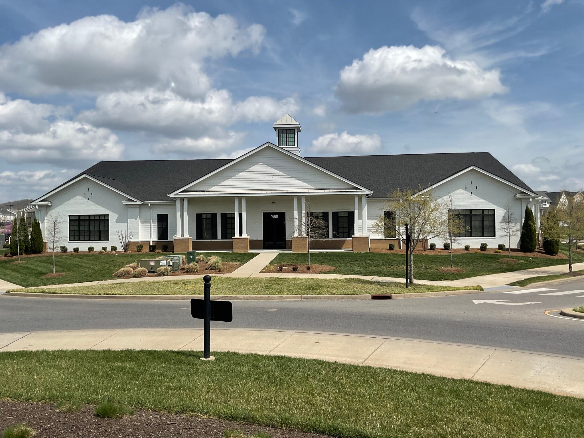 1660 Drakes Creek Rd, Hendersonville, TN for lease Primary Photo- Image 1 of 5