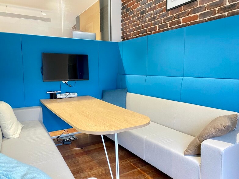 16-16A D'Arblay St, London for lease - Interior Photo - Image 3 of 14