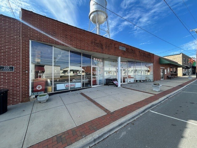 Plus de détails pour 206 E Main St, Rockwell, NC - Commerce de détail à louer