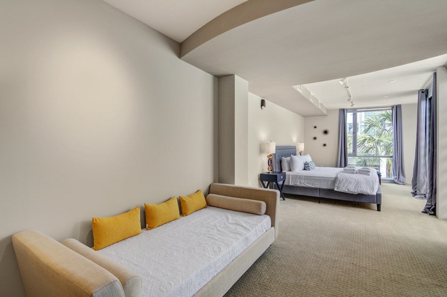 487 King St, Charleston, SC for sale - Interior Photo - Image 3 of 81