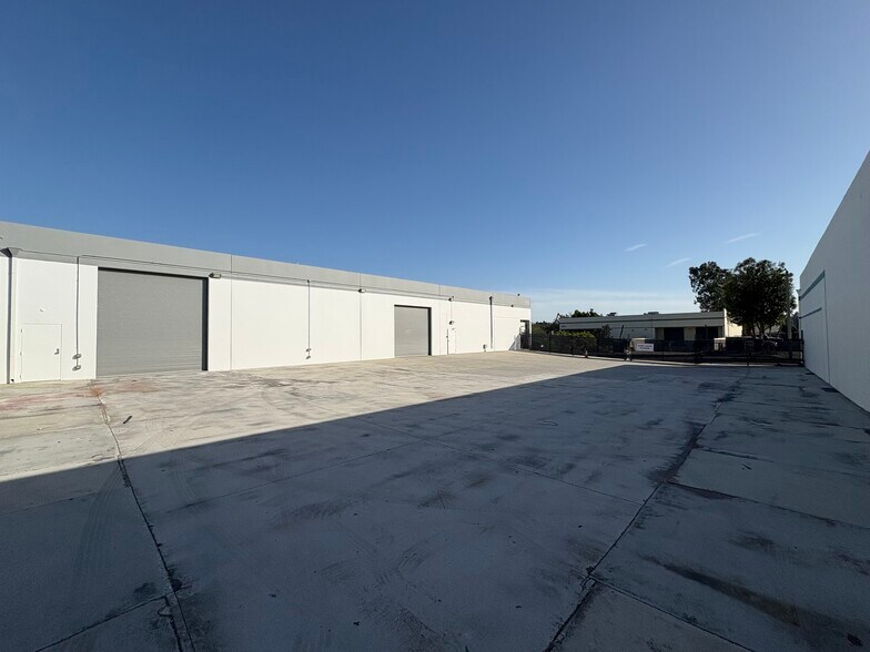 531 Jamie Ave, La Habra, CA à louer - Photo du bâtiment - Image 2 de 8