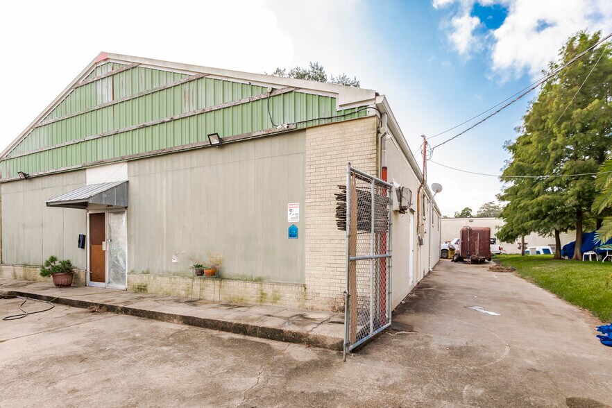 2008 North St, Baton Rouge, LA for lease - Building Photo - Image 2 of 6