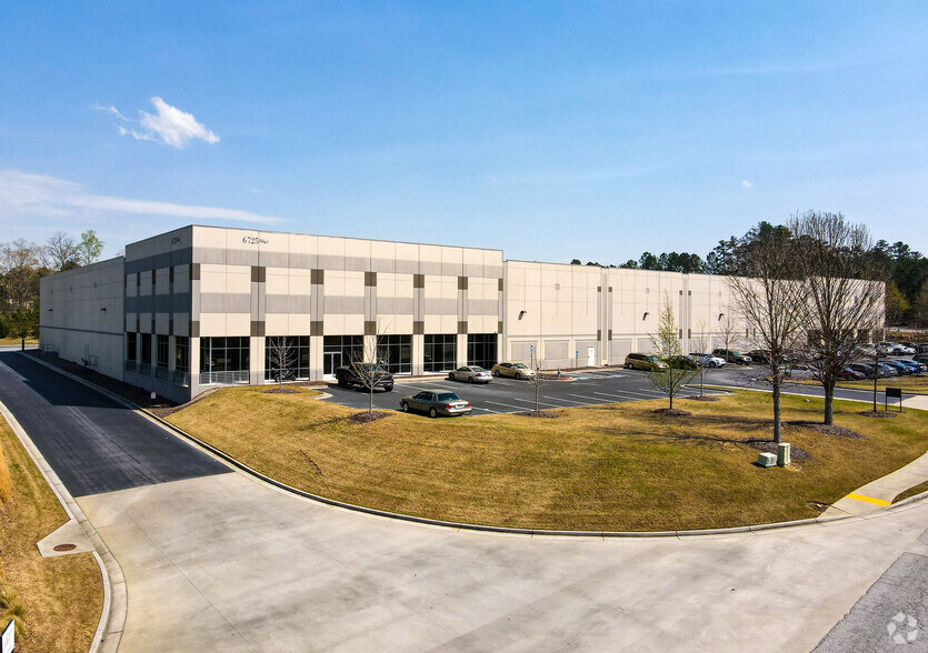 6725 Oakley Industrial Blvd, Union City, GA for sale - Primary Photo - Image 1 of 1